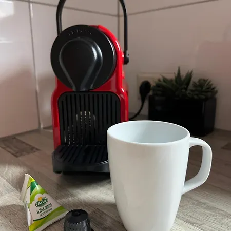 Modernes Mit Balkon, Parkplatz, Waschmaschine Fuer 4-5 Gaeste شقة فيلدرستادت