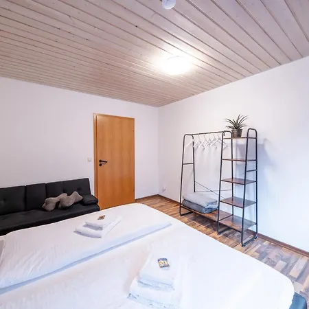 Ruby Rose - Family Apartment Mit Balkon Und Parkplatz *