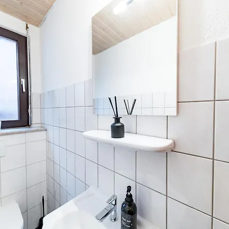 Ruby Rose - Family Apartment Mit Balkon Und Parkplatz Apartment