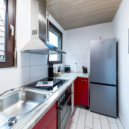 Modernes Mit Balkon, Parkplatz, Waschmaschine Fuer 4-5 Gaeste فيلدرستادت