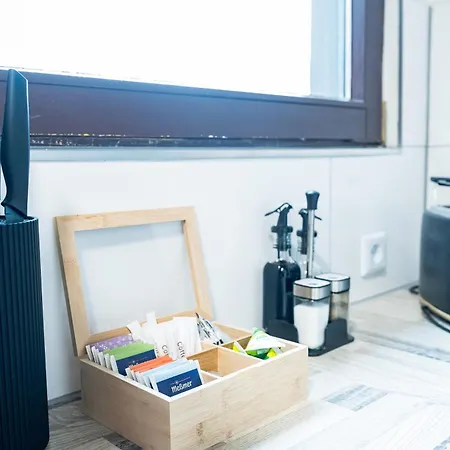 Modernes Mit Balkon, Parkplatz, Waschmaschine Fuer 4-5 Gaeste * فيلدرستادت