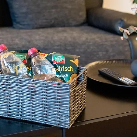 Apartamento Modernes Mit Balkon, Parkplatz, Waschmaschine Fuer 4-5 Gaeste