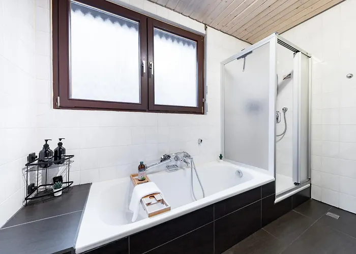 Ruby Rose - Family Apartment Mit Balkon Und Parkplatz Apartment *